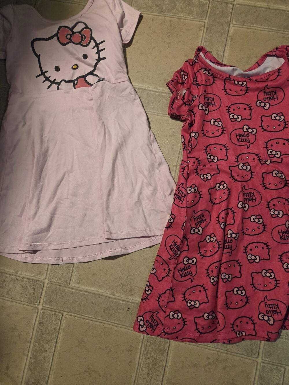 Hello Kitty Pink & Light Pink Girls' Nightgown Set